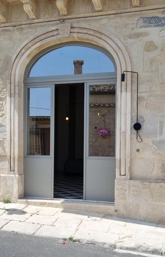 Super Giu Apartment Ragusa Luaran gambar